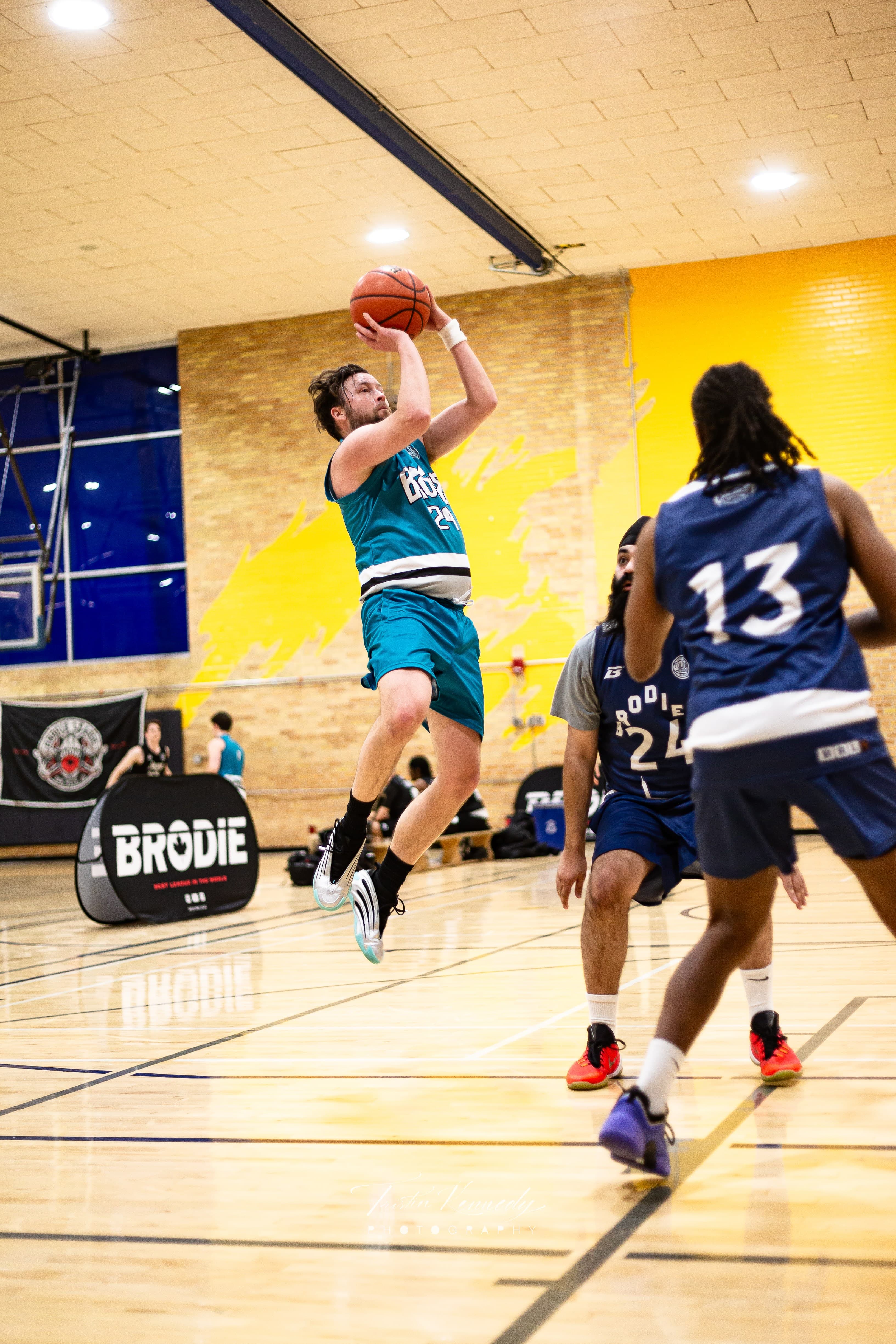 Nolan shooting in competition